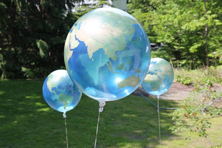 Earth Globe Balloon 22″