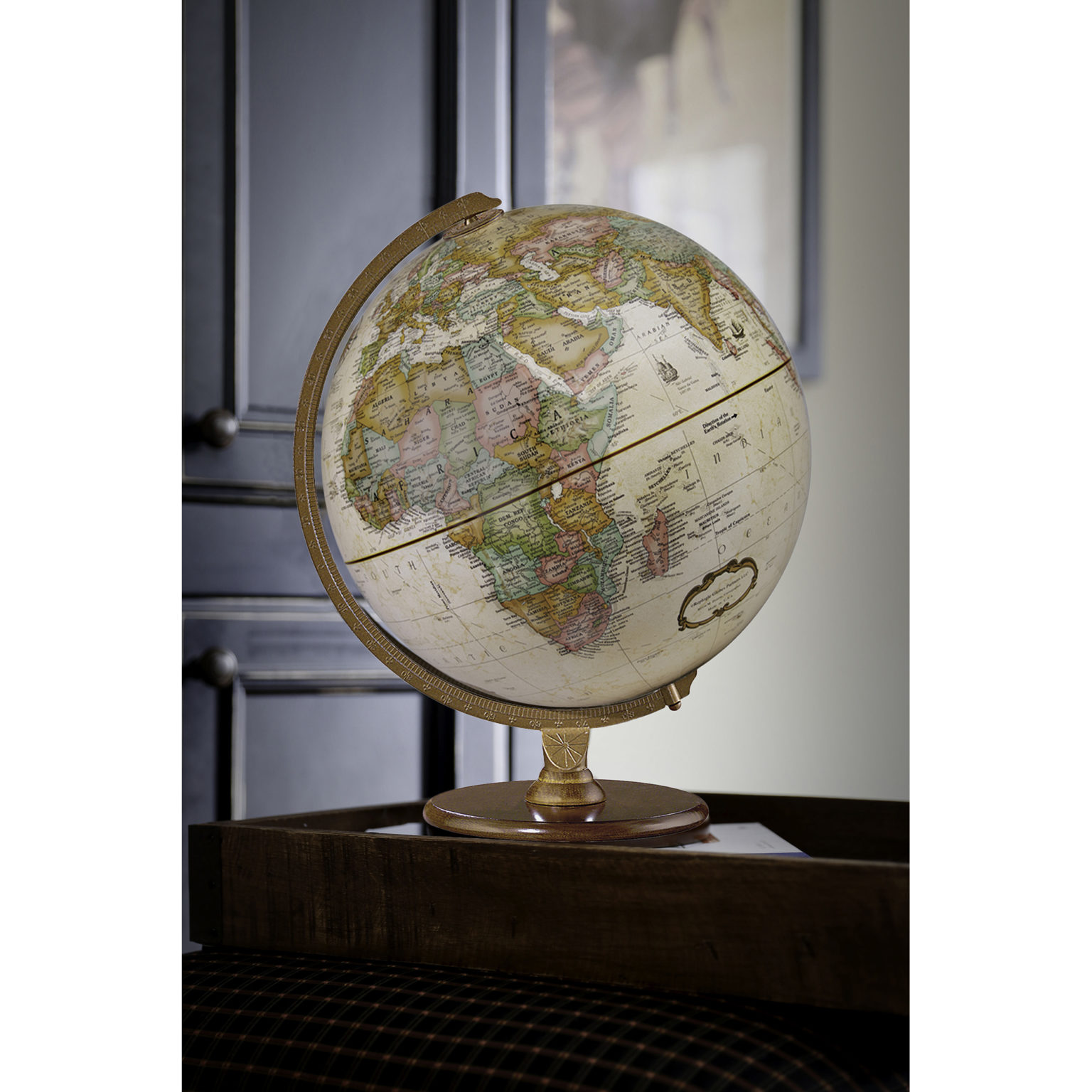 Eureka 16″ Blue Raised Relief Desk | Replogle Globes