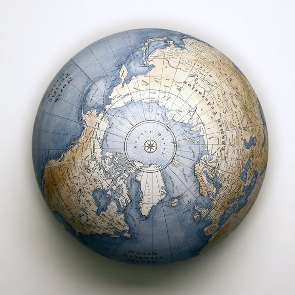 globes and maps