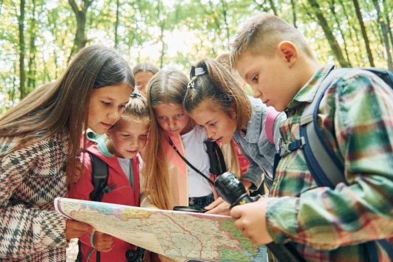 Maps vs Globes: Key Differences | Replogle Globes