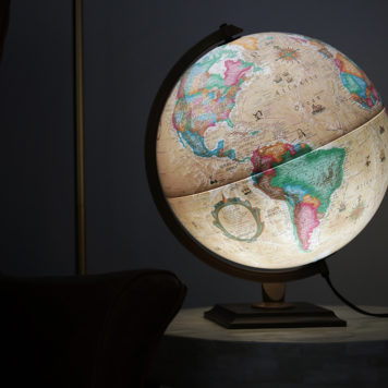 Carlyle 12 inch Desktop Illuminated