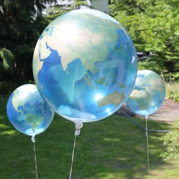 Globe Balloon 4 Globe Balloon 4